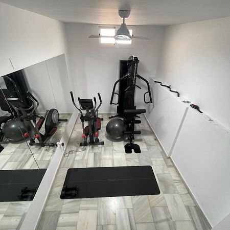 Апартаменти Historical Centre! Private Terrace & Gym-Near Public Parking Малага Екстер'єр фото